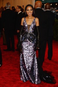 Kerry Washington in Custom Vera Wang sleeveless V-neck lavender metallic floral print mermaid gown with bubble lace veiled decolletage, silk and lace flange detail at the train and chrysanthemum lace peplum accent 
